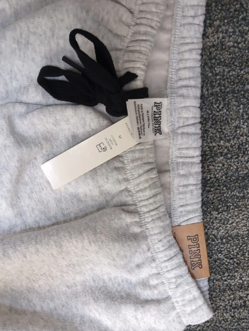 NWT PINK Victoria's Secret Light Gray Hoodie & Joggers Set Pastel Logo Medium - Picture 8 of 10